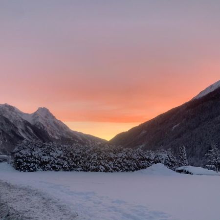 Arlalps Apart Pettneu am Arlberg Exterior foto
